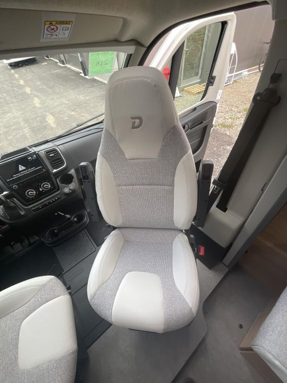 DETHLEFFS T 7052 EBL Active Ansicht 13 für Fahrzeugdetailseite