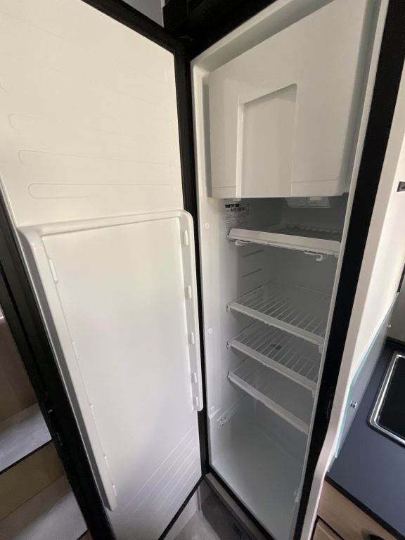 HYMER-ERIBA T 600 Autarkie Paket, kein Hubbet Ansicht 9 für Fahrzeugdetailseite