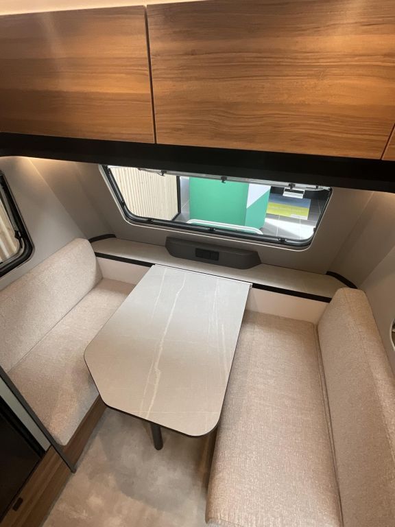 HYMER-ERIBA 442 Ansicht 5 für Fahrzeugdetailseite