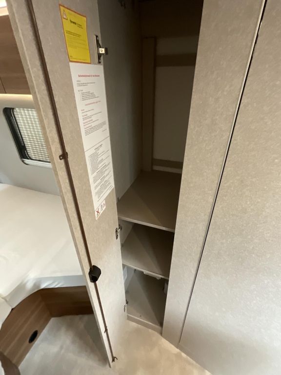 HYMER-ERIBA 442 Ansicht 8 für Fahrzeugdetailseite