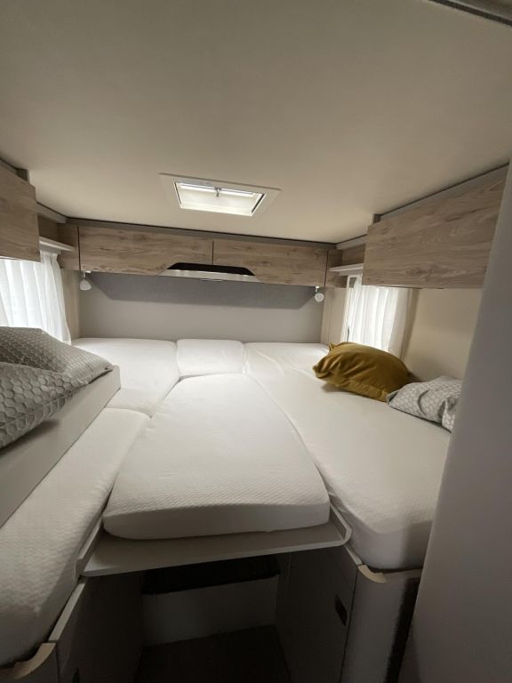 HYMER-ERIBA 580 Pure Ansicht 15 für Fahrzeugdetailseite