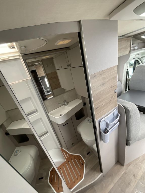 HYMER-ERIBA 580 Pure Ansicht 16 für Fahrzeugdetailseite