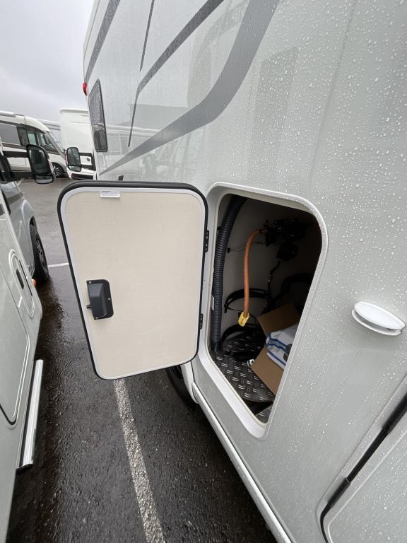 HYMER-ERIBA 580 Pure Ansicht 5 für Fahrzeugdetailseite