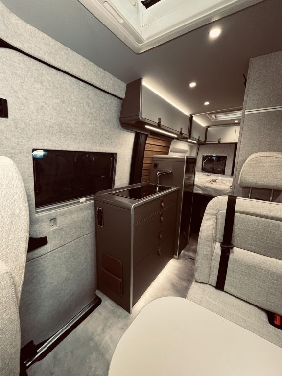 HYMER-ERIBA Grand Canyon S 600 4x4, AHK, Solar, Lithium Ansicht 8 für Fahrzeugdetailseite