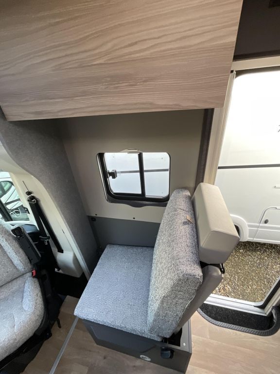 DETHLEFFS T 7057 EBL 180 PS; MAXI, Automatik Ansicht 10 für Fahrzeugdetailseite