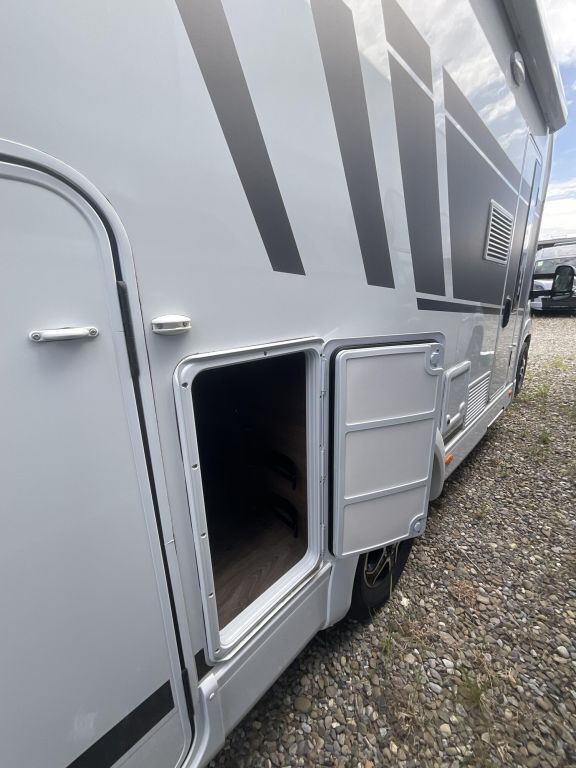 CARADO 338 180 PS, Automatik Ansicht 16 für Fahrzeugdetailseite