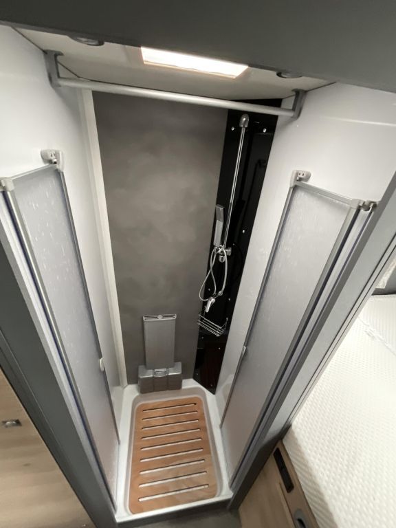 DETHLEFFS A 7872-2 Solar, Dachklima, Sat Ansicht 12 für Fahrzeugdetailseite