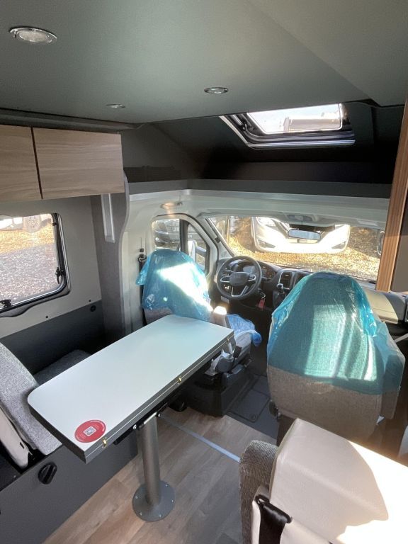 DETHLEFFS T 7057 EBL Winterpaket, Hubbet, Automatik Ansicht 4 für Fahrzeugdetailseite