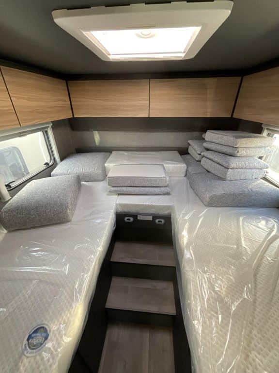 DETHLEFFS T 7057 EBL Winterpaket, Hubbet, Automatik Ansicht 5 für Fahrzeugdetailseite