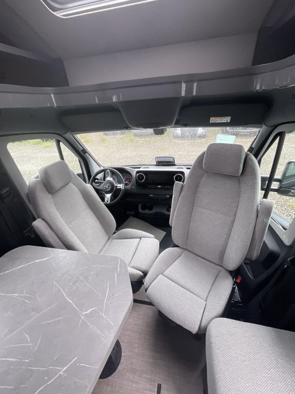 HYMER-ERIBA T 680 *Hubbett*Autark*Solar* Ansicht 13 für Fahrzeugdetailseite