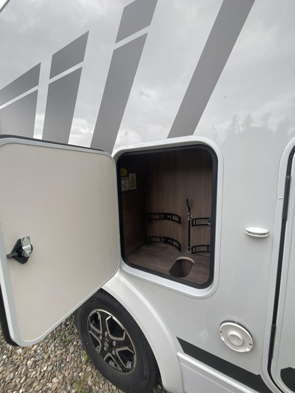 CARADO V132 Ansicht 7 für Fahrzeugdetailseite