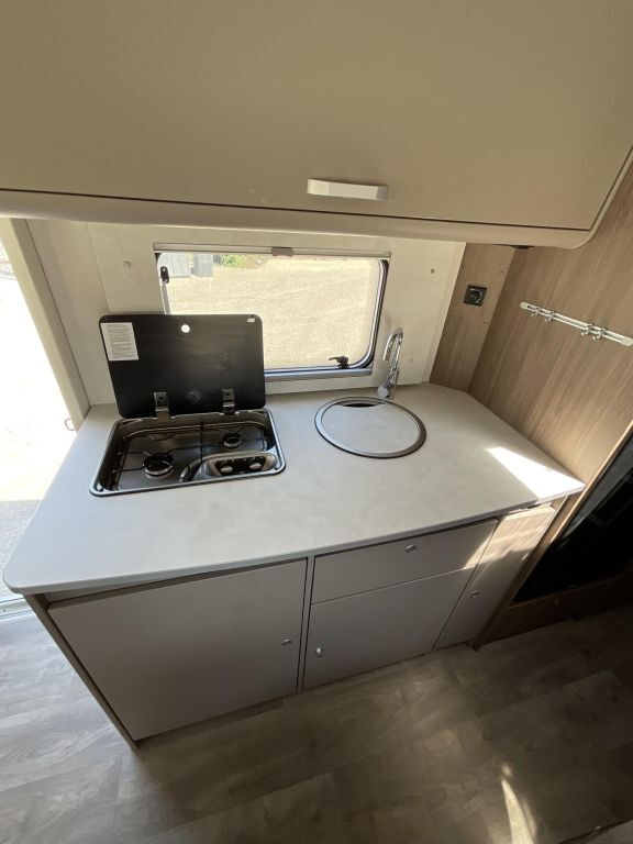 CARADO 464 PRO Sat, Solar, Navi, RFK Ansicht 10 für Fahrzeugdetailseite