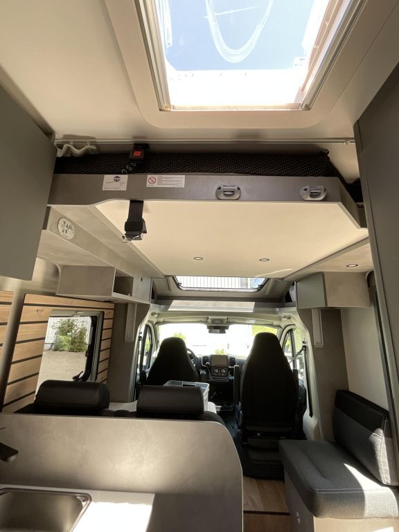 CROSSCAMP 7.0 E Ansicht 10 für Fahrzeugdetailseite
