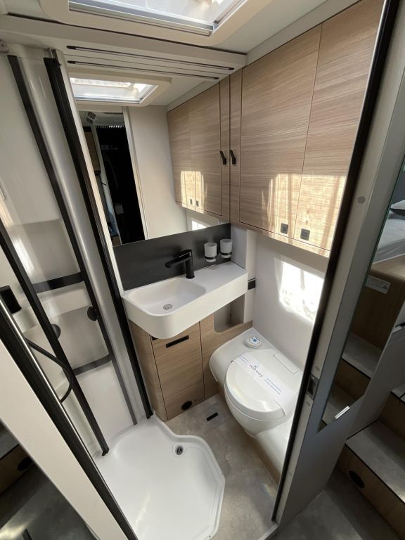HYMER-ERIBA T 600 Hubbett, Dachklima, Facelift Ansicht 12 für Fahrzeugdetailseite