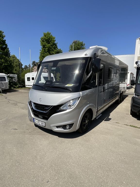 HYMER-ERIBA I 880 BlackLine Hydraulische Stützen Ansicht 3 für Fahrzeugdetailseite