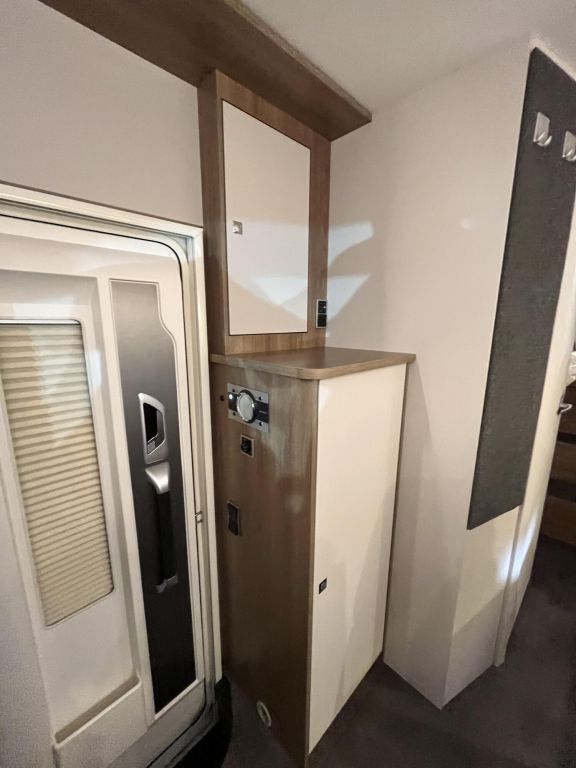 DETHLEFFS T 6717 EB Solar, Markise, TV, Automatik Ansicht 10 für Fahrzeugdetailseite