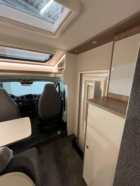 DETHLEFFS T 6717 EB Solar, Markise, TV, Automatik Ansicht 17 für Fahrzeugdetailseite