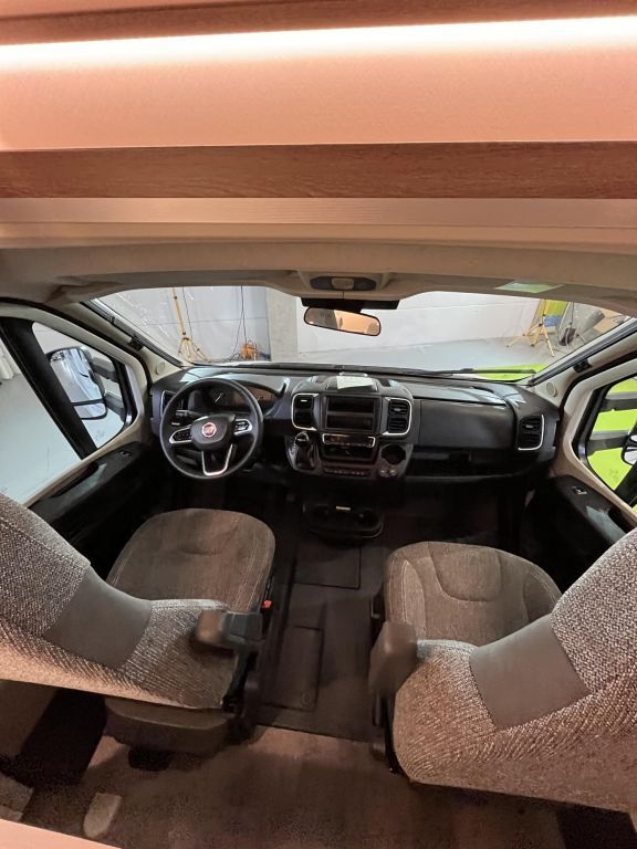 DETHLEFFS T 6717 EB Solar, Markise, TV, Automatik Ansicht 6 für Fahrzeugdetailseite