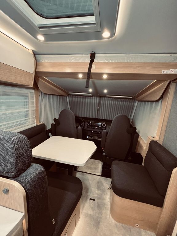 HYMER-ERIBA I 600 BlackLine 30.030,- EUR Vorteil Ansicht 12 für Fahrzeugdetailseite