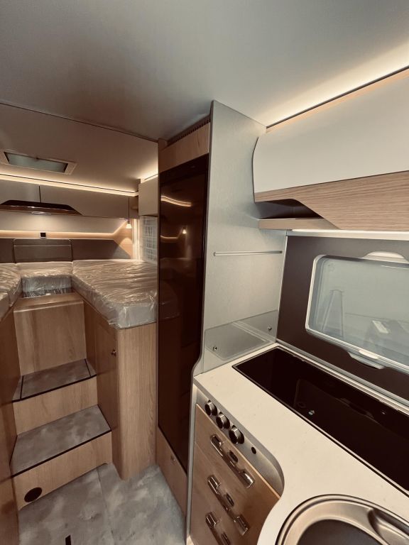HYMER-ERIBA I 600 BlackLine 30.030,- EUR Vorteil Ansicht 15 für Fahrzeugdetailseite