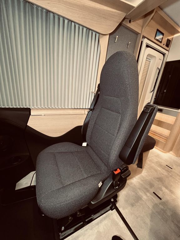 HYMER-ERIBA I 600 BlackLine 30.030,- EUR Vorteil Ansicht 7 für Fahrzeugdetailseite