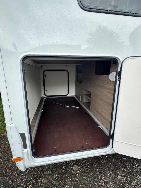 CARADO 448 Automatik, Navi, Sat, TV Ansicht 5 für Fahrzeugdetailseite