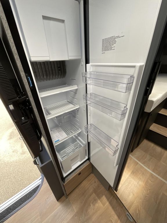 DETHLEFFS T 7057 EBL Ansicht 12 für Fahrzeugdetailseite