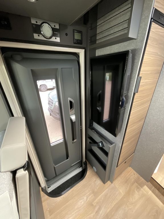 DETHLEFFS T 7057 EBL Ansicht 13 für Fahrzeugdetailseite