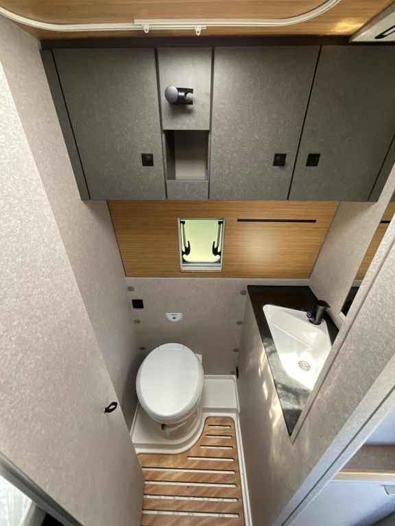 HYMER-ERIBA Redwood 600 Autarkie-Paket, Automatik, AHK Ansicht 10 für Fahrzeugdetailseite