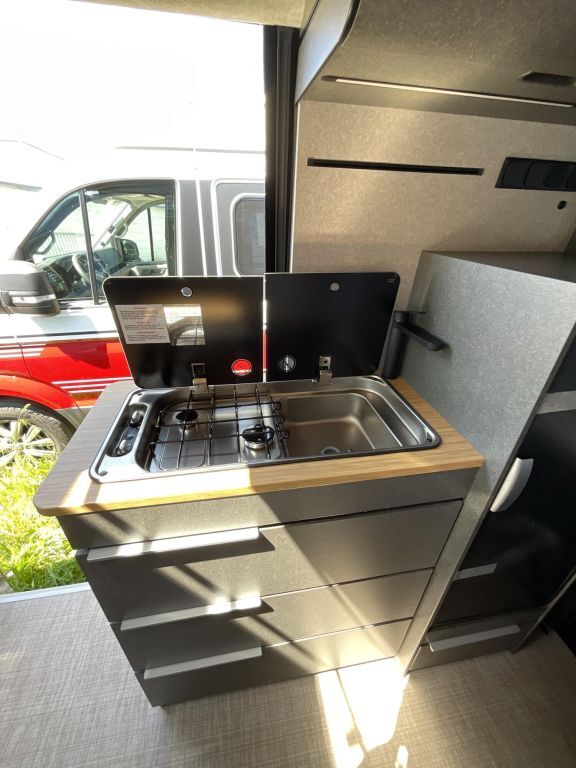 HYMER-ERIBA Redwood 600 AutarkiePaket, Schlafdach, Automatik Ansicht 6 für Fahrzeugdetailseite
