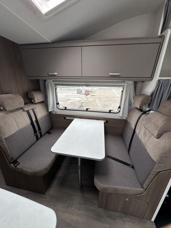 CARADO 464 PRO Solar,Navi, RFK, Sat, Premium Smart-TV Ansicht 7 für Fahrzeugdetailseite