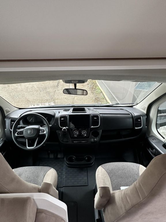CARADO 464 PRO Solar,Navi, RFK, Sat, Premium Smart-TV Ansicht 8 für Fahrzeugdetailseite