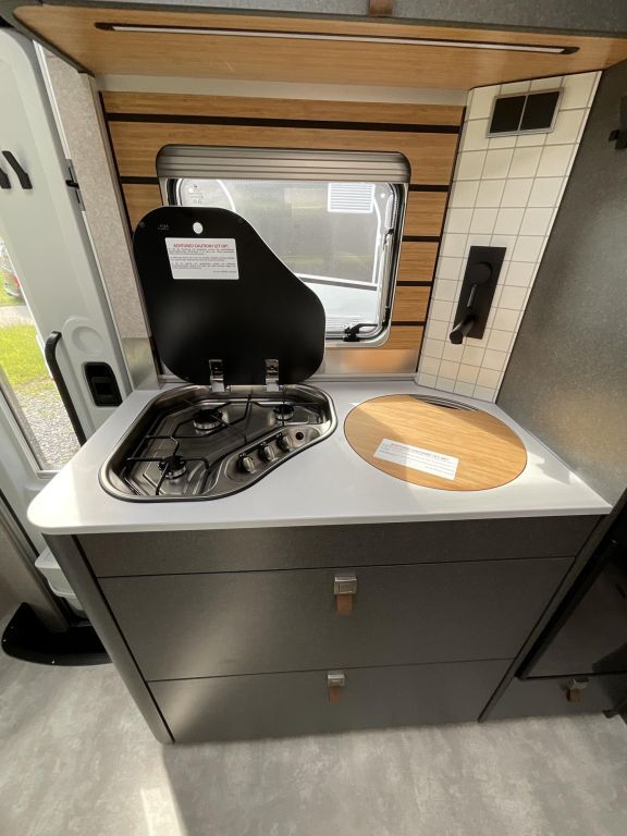 HYMER-ERIBA 570 CrossOver YOUNG CAMPER Ansicht 10 für Fahrzeugdetailseite