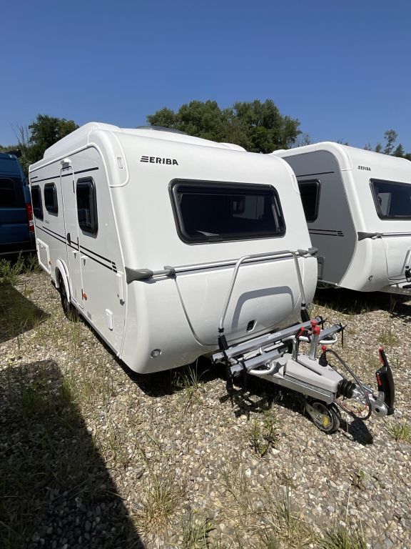 HYMER-ERIBA 425 Ansicht 1 für Fahrzeugdetailseite