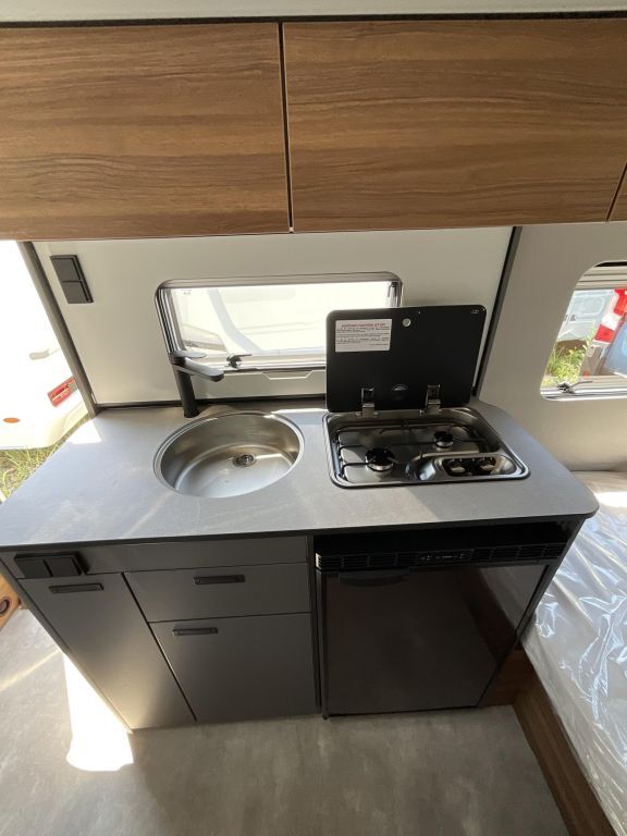 HYMER-ERIBA 425 Ansicht 9 für Fahrzeugdetailseite