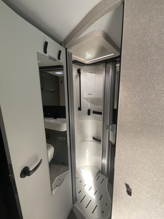 HYMER-ERIBA 580 CrossTrail *SOFORT VERFÜGBAR* Ansicht 10 für Fahrzeugdetailseite