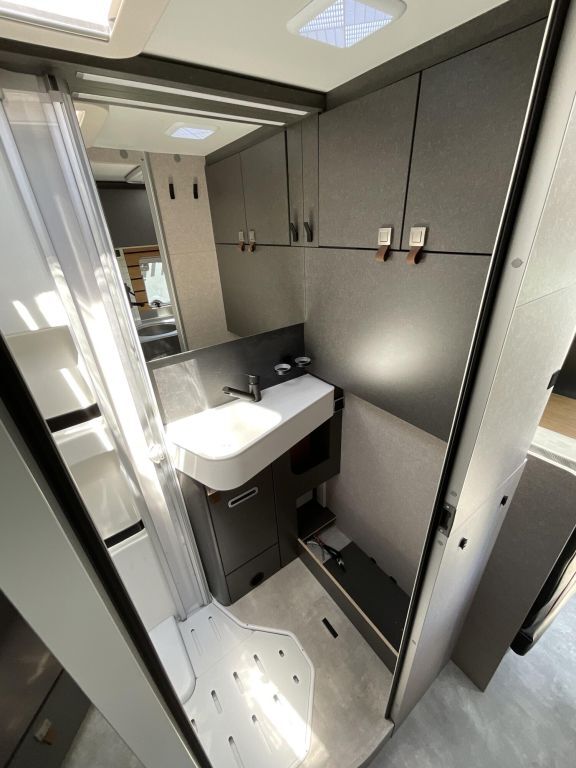 HYMER-ERIBA 580 CrossTrail *Sofort Verfügbar* Ansicht 12 für Fahrzeugdetailseite