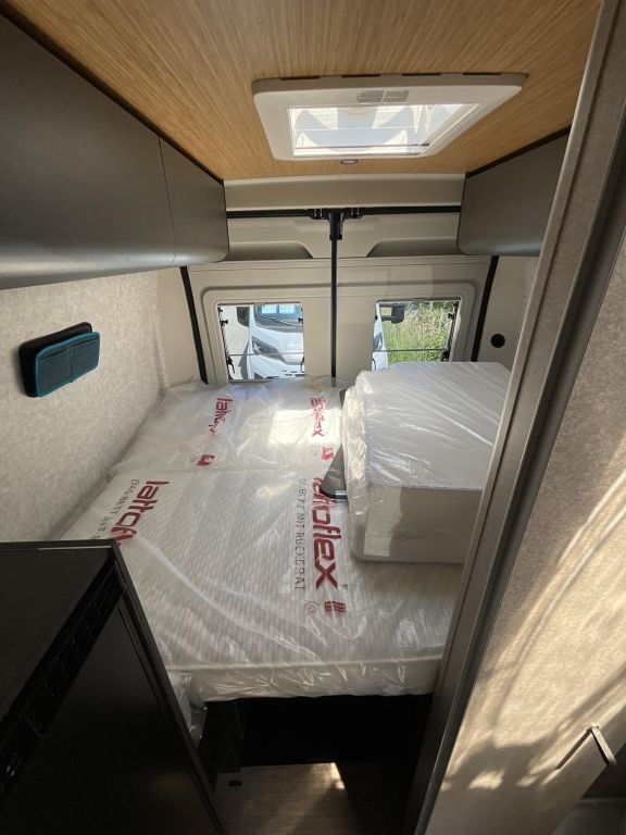 HYMER-ERIBA Redwood 600 180 PS Maxi, Sport Paket, Automatik Ansicht 11 für Fahrzeugdetailseite