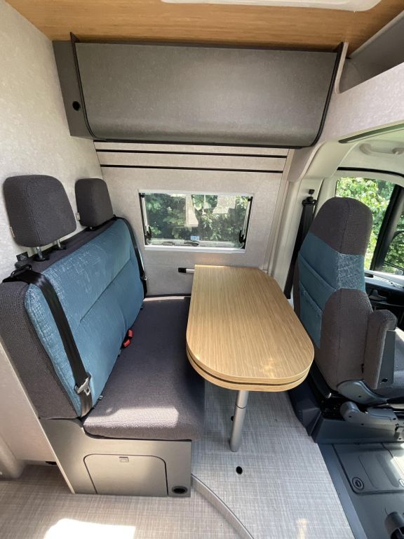 HYMER-ERIBA Redwood 600 180 PS Maxi, Sport Paket, Automatik Ansicht 6 für Fahrzeugdetailseite