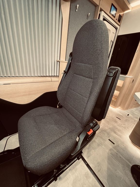 HYMER-ERIBA I 600 BlackLine TOP ANGEBOT! Ansicht 7 für Fahrzeugdetailseite