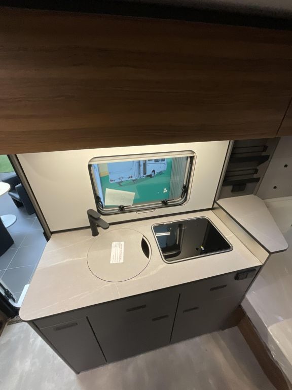 HYMER-ERIBA 485 Ansicht 6 für Fahrzeugdetailseite
