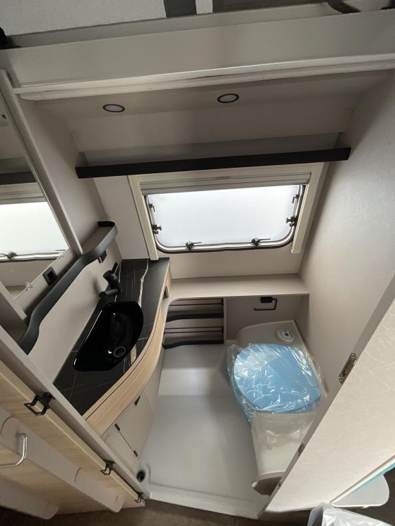 HYMER-ERIBA 642 Ansicht 8 für Fahrzeugdetailseite