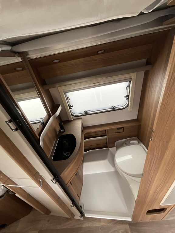 HYMER-ERIBA 542 Ansicht 6 für Fahrzeugdetailseite