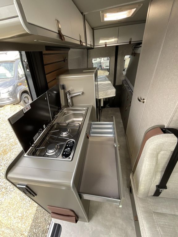 HYMER-ERIBA Grand Canyon S 600 CrossOver Ansicht 7 für Fahrzeugdetailseite