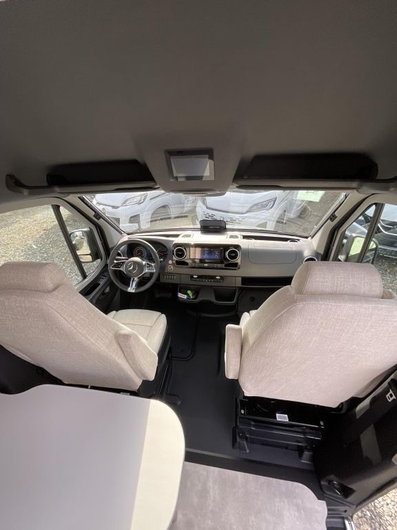 HYMER-ERIBA Grand Canyon S 600 CrossOver Ansicht 9 für Fahrzeugdetailseite