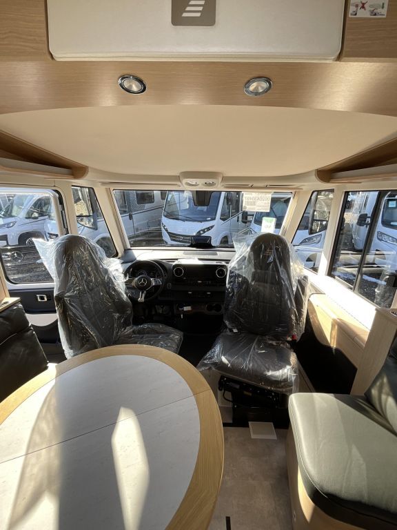 HYMER-ERIBA I 780 BlackLine Klima, Solar, Router Ansicht 5 für Fahrzeugdetailseite