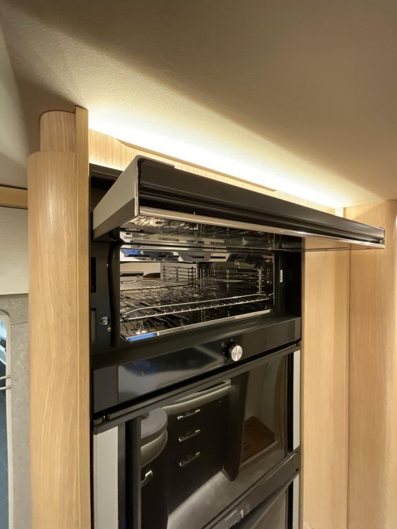HYMER-ERIBA I 780 BlackLine KEIN HUBBETT, Klima Ansicht 18 für Fahrzeugdetailseite