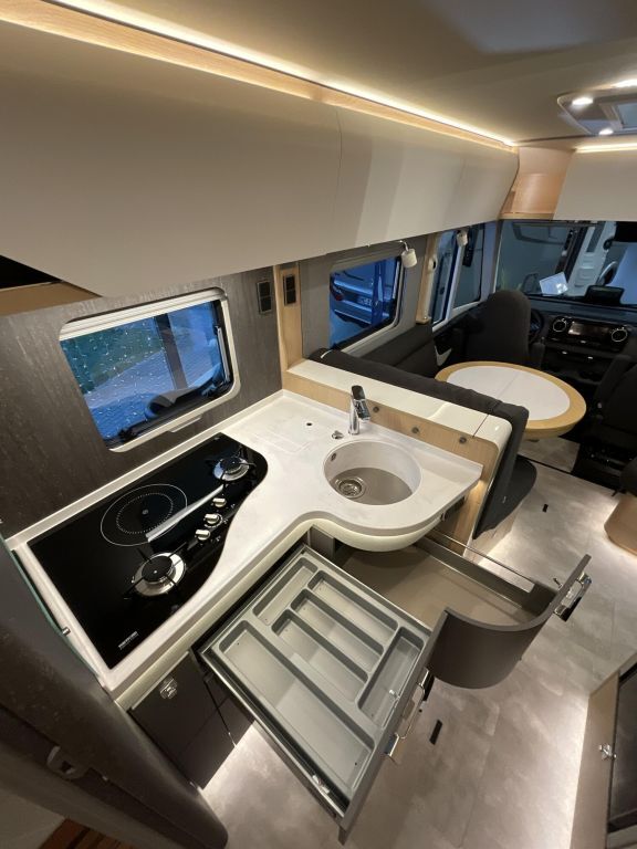 HYMER-ERIBA I 780 BlackLine KEIN HUBBETT, Klima Ansicht 21 für Fahrzeugdetailseite