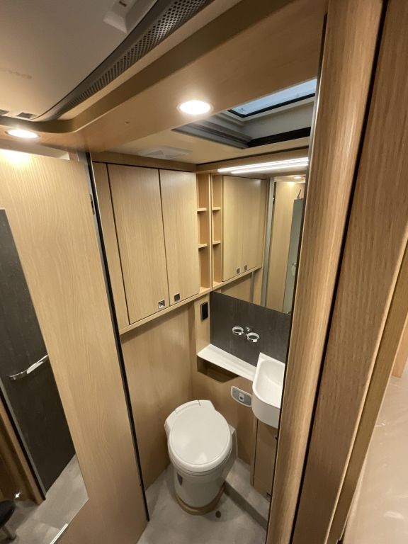 HYMER-ERIBA I 780 BlackLine KEIN HUBBETT, Klima Ansicht 24 für Fahrzeugdetailseite