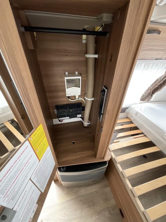 HYMER-ERIBA 310 Ansicht 8 für Fahrzeugdetailseite